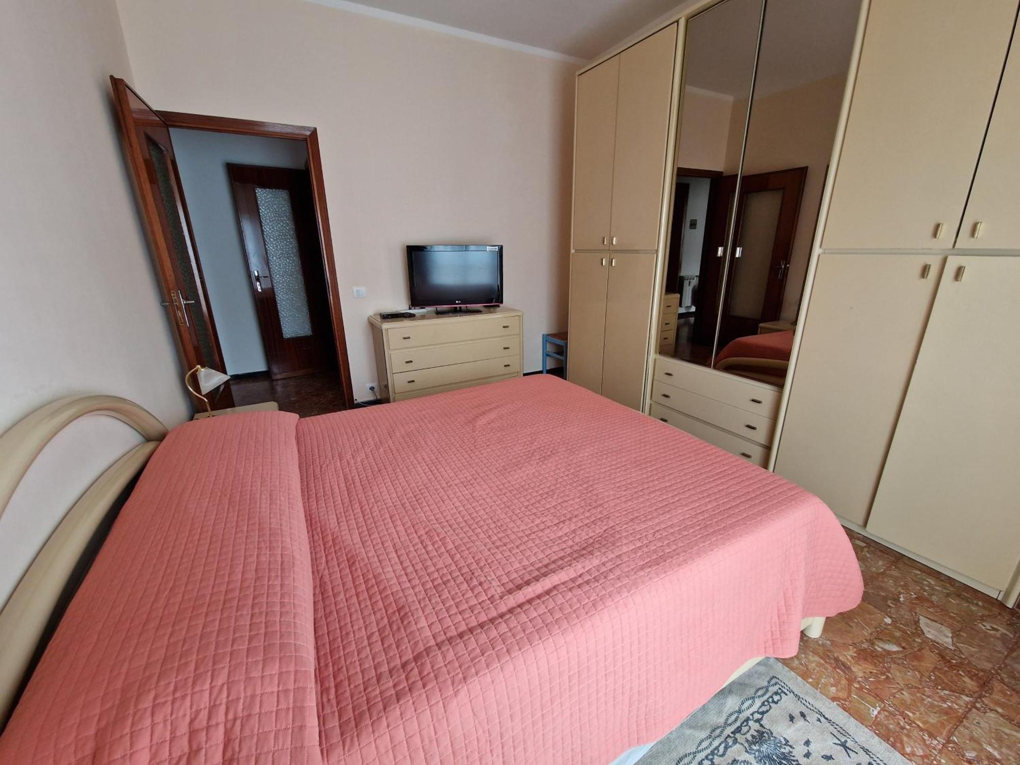 Casa Di Andreea E Bogdan Apartment Албенга Екстериор снимка